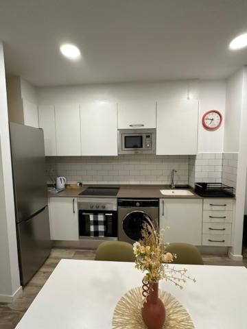 Apartamentos 1240 Benlloch Valensiya Dış mekan fotoğraf